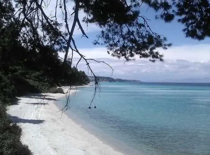 Europa Stefanos 公寓 *