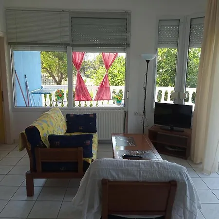 Apartman Europa Stefanos Kriopijí