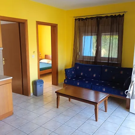 Europa Stefanos Apartman Kriopijí